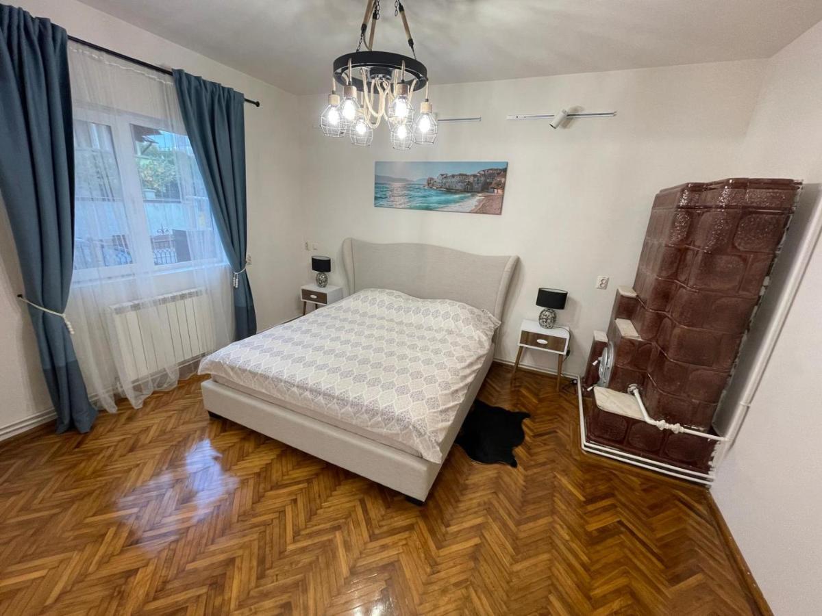 Premier Rooms Ploieşti Kültér fotó