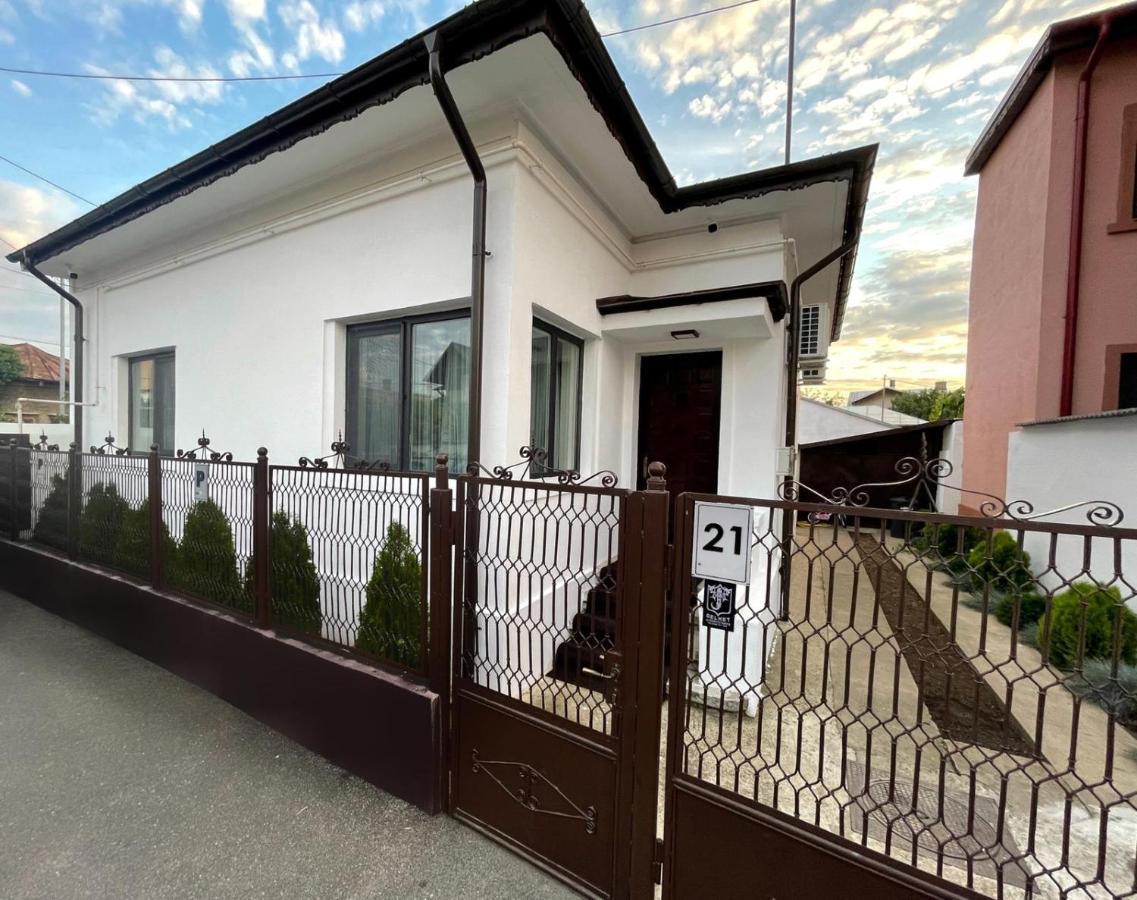 Premier Rooms Ploieşti Kültér fotó